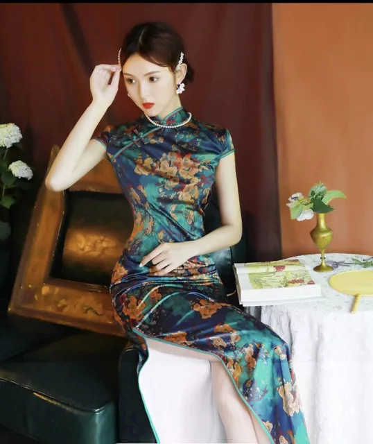 Beautiful Cheongsam Quipao Traditional Chinese Women's Long Dress, Asian size L