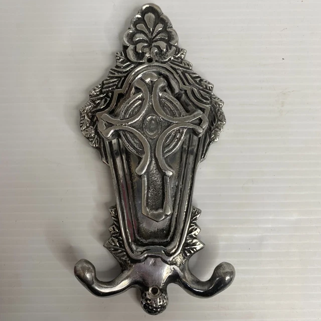 Cross Three Hook Wall Decor Coat Rack Hanger/Hook Silver-Tone Victorian Style