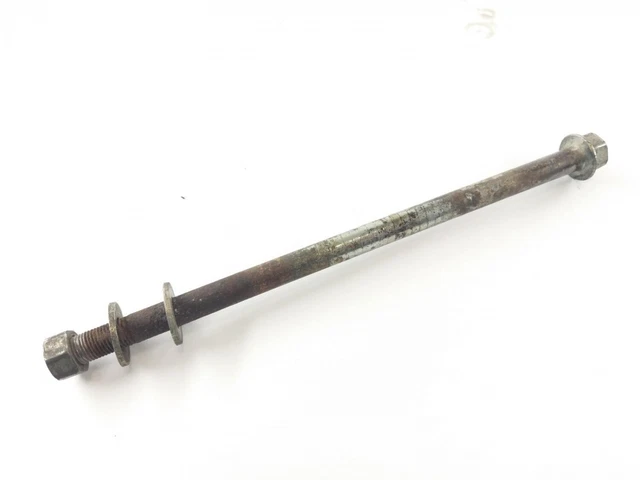 Honda XL 500 R PD02 [1983] - Axle bolt swingarm motor