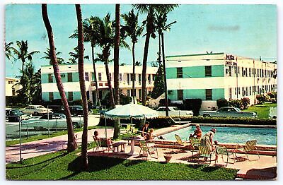 Fort Myers Florida FL Swimming Pool Resort Hotel Paradise Palm Trees Postcard