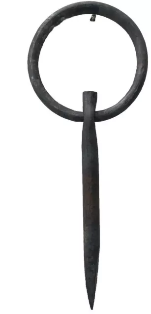 18" Antique Heavy Wrought Iron Tethering Ring on Pin Meat Beam Game Hooks 2