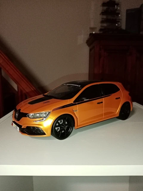 Renault Mégane RS Trophy : la meilleure - En direct du Mondial de Paris