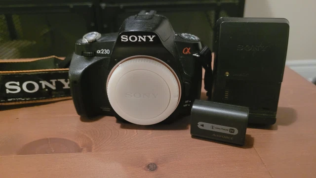 Sony Alpha a230 10.2MP Digital SLR Camera - Black Body Only - Low Shutter Count
