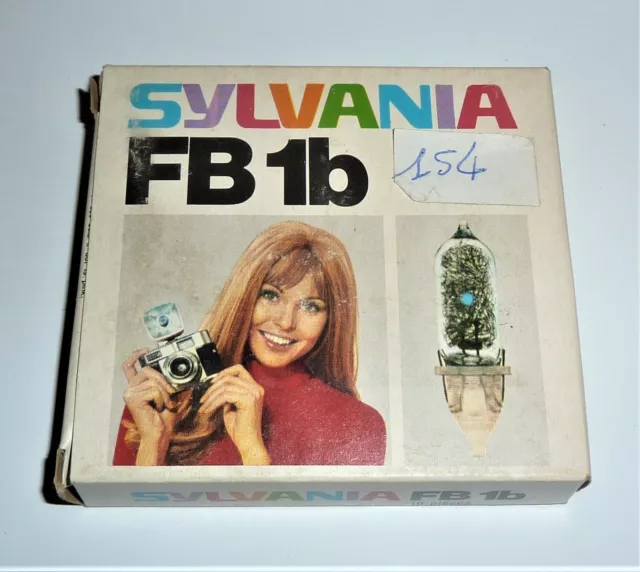 FLASH POUR APPAREIL PHOTO ARGENTIQUE ANCIEN SYLVANIA FB 1b