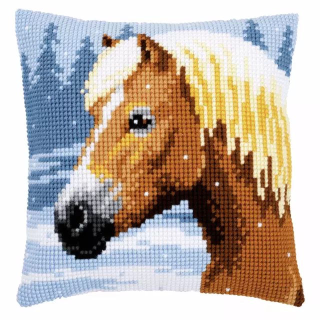 Vervaco Cross Stitch Cushion Kit: Horse & Snow