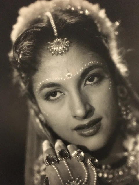 1954 BOLLYWOOD LOBBY Card Bilwamangal - Asha Mathur 23.5cm x 34.3cm ...