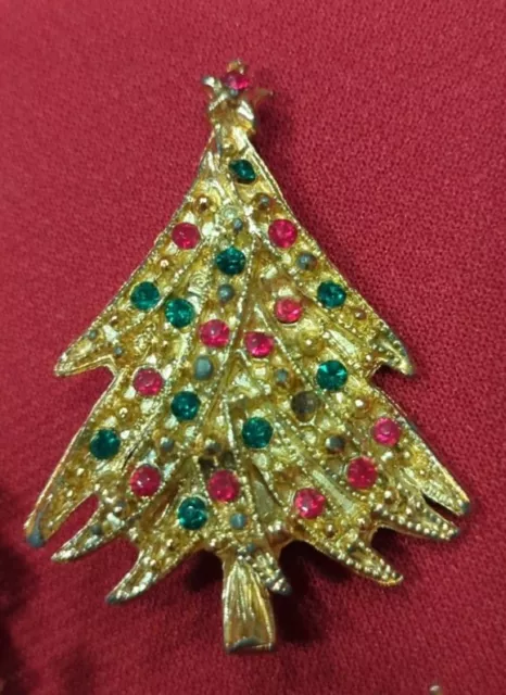 Vintage Christmas Tree Retro Brooch Pin Very Pretty With Colored Stones