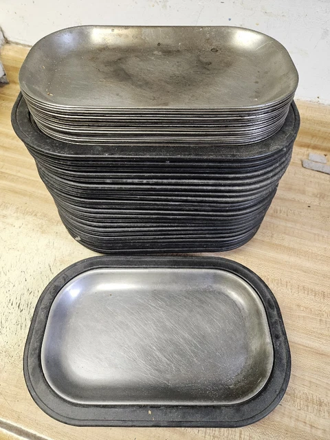 THERMO PLATE - STEAK PLATE - LOT OF 23 PLATES WITH 18 INSERTS - made in USA THERMO PLATE - STEAK PLATE - LOT OF 23 PLATES WITH 18 INSERTS - made in USA