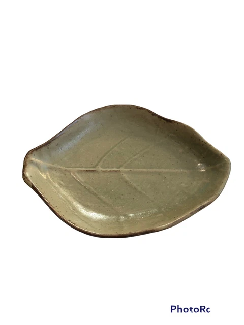 Vance Kitira Stoneware Leaf Plate for Dessert,Soap Dish or Candle Tray 6.5" x 5"