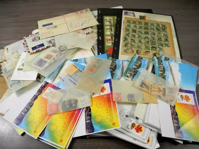 HONG KONG,  accumulation of Stamps & Covers