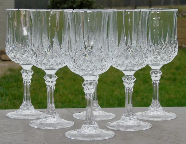 Service de 6 verres à vin blanc en cristal d'Arques, modèle Longchamp.