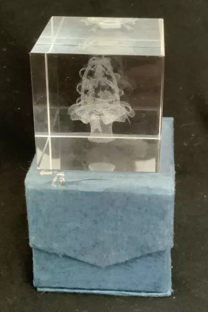 FLOWER BASKET Laser 3D Etched Crystal SQUARE FLAT Ornament Gift
