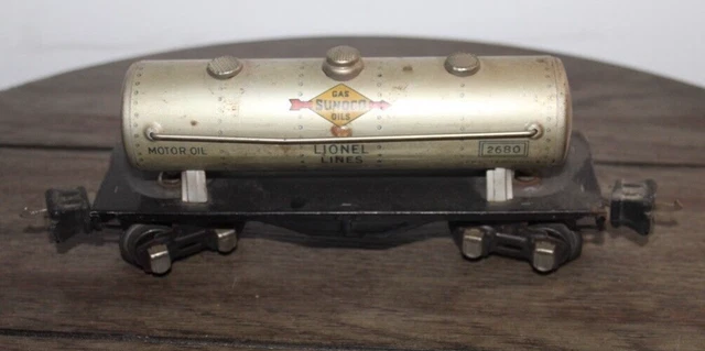 Vtg LIONEL TRAINS O GAUGE 2680 Lionel Tanker Car Vtg LIONEL TRAINS O GAUGE 2680 Lionel Tanker Car