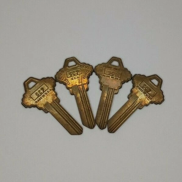 4 Curtis SC7 Key Blanks