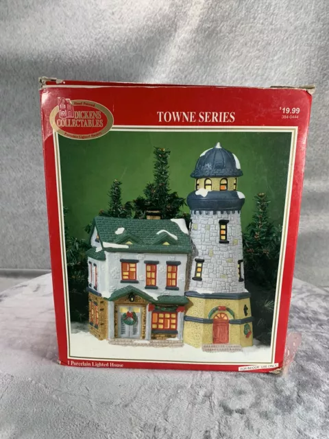 VTG 1997 Dickens Collectables Christmas Village Lighted Lighthouse Hand Painted