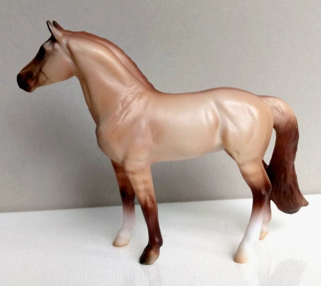 BREYER HORSE #6222 HORSE FOAL SURPRISE DUN WARMBLOOD MARE G5 Warmblood 2