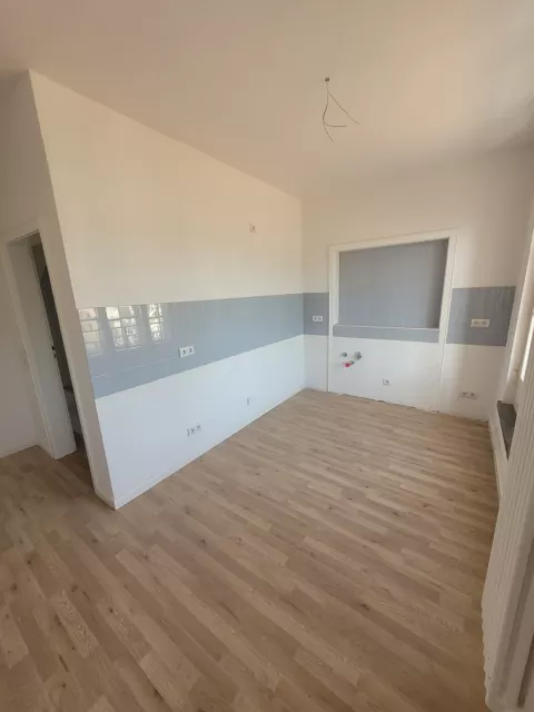 4Raum Wohnung zur Miete 3.OG links 92qm