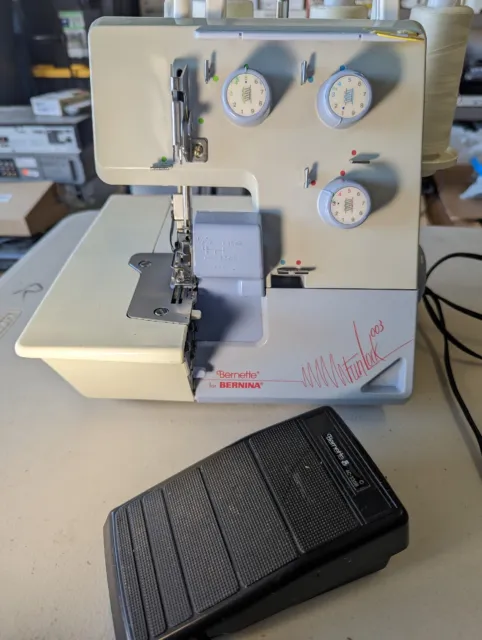RARE Bernette Bernina 003 Funlock Portable Overlock Serger Sewing Machine