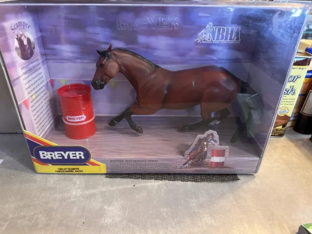 Breyer Horses-#7000-477 Scamper Famous Barrel Racer