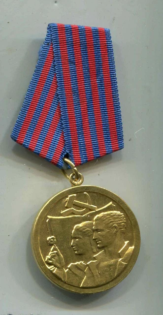 Jugoslawien Verdienstmedaille  1 Stück (114)