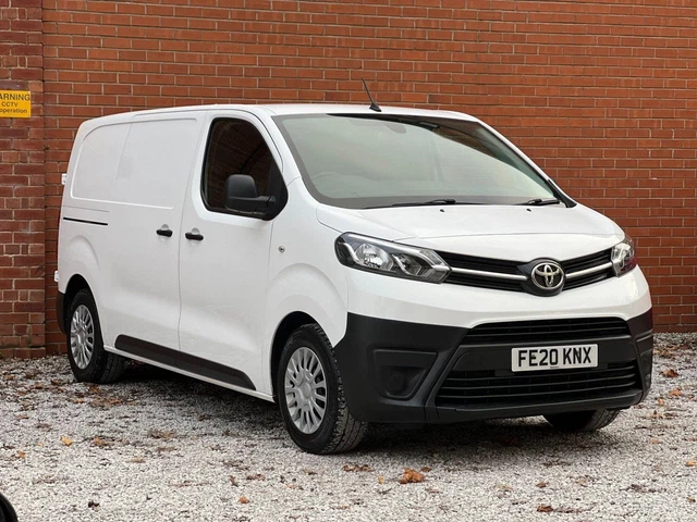 TOYOTA PROACE 1.5D Icon Medium Panel Van MWB Euro 6 6dr Diesel Manual £ ...