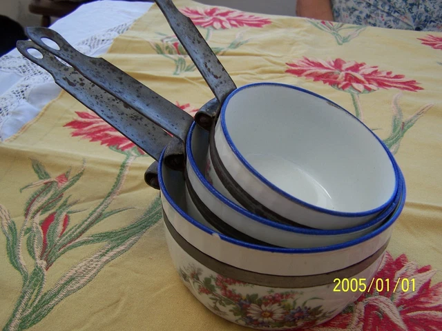 Ensemble de casseroles en métal blanc - New classic toys