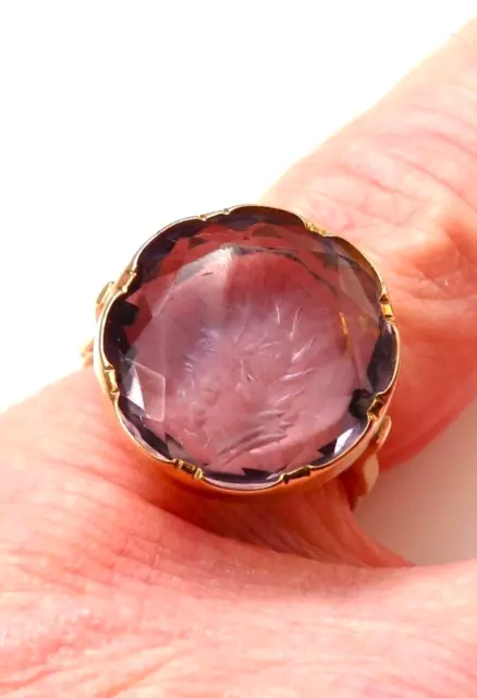 Vintage 9ct Gold Reverse Carved Amethyst Intaglio Ring c1970 Depicting Mars