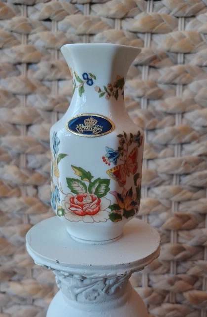 Aynsley Cottage Garden Bone China Hexagon Bud Vase 3.5in.England