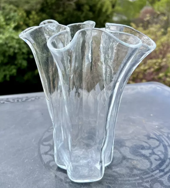 MCM Muurla "Eva" Finland Ice Handkerchief Scalloped Art Glass  Vase 8 1/2" Tall