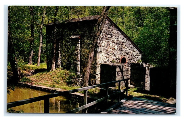 Postcard Hagley Museum, Wilmington DE Small Stone Powder Mill M14