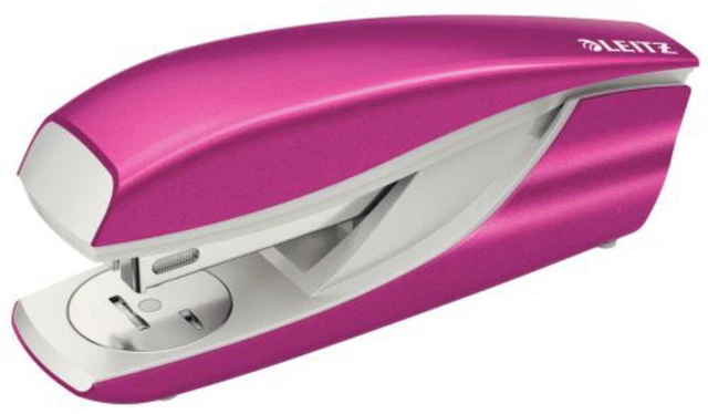 Leitz NeXXt WOW Metal Office Stapler 30 sheets. Blister pack.  Pink.