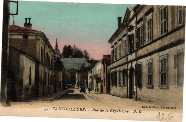 CPA Vaucouleurs-Rue de la République (183929)