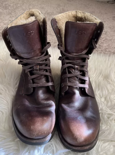 Ugg discount larus boots