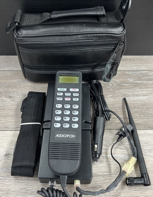 Audiovox Toshiba CMT-420 Portable Mobile Bag Phone Powers On Movie Prop Ex Clean