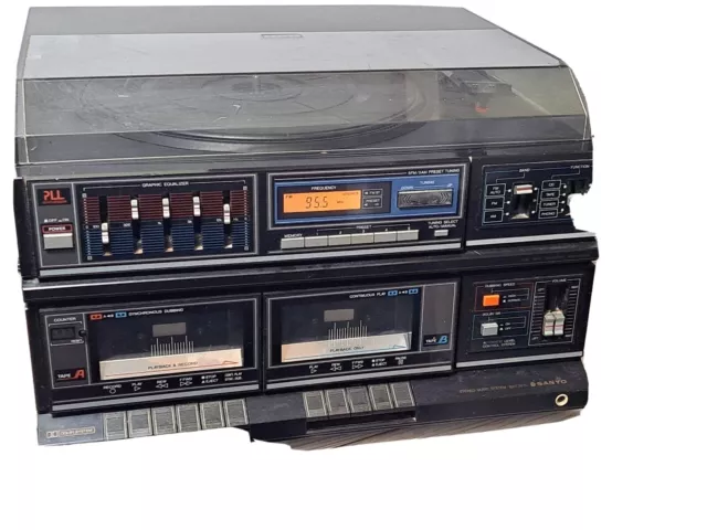 Sanyo GXT-747A Stereo System Dual Cassette, Turntable & AM/FM Radio **See Disc Sanyo GXT-747A Stereo System Dual Cassette, Turntable & AM/FM Radio **See Disc