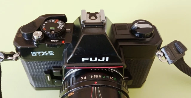 APPAREIL PHOTO ARGENTIQUE FUJICA STX 2 testé OK cosmétique parfait