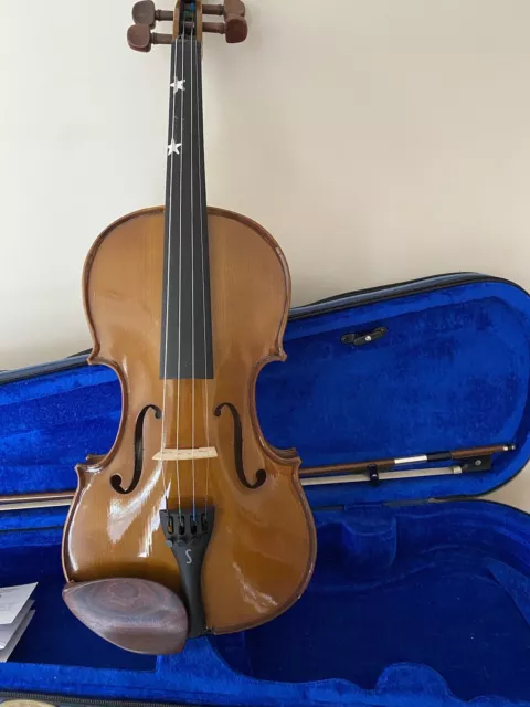 Stentor Student 1 Violin Outfit 4/4 Full Size. Best Starter For Students