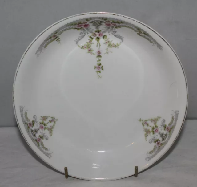 KPM Royal Berlin - 7 1/2" Bowl - Flower Garland