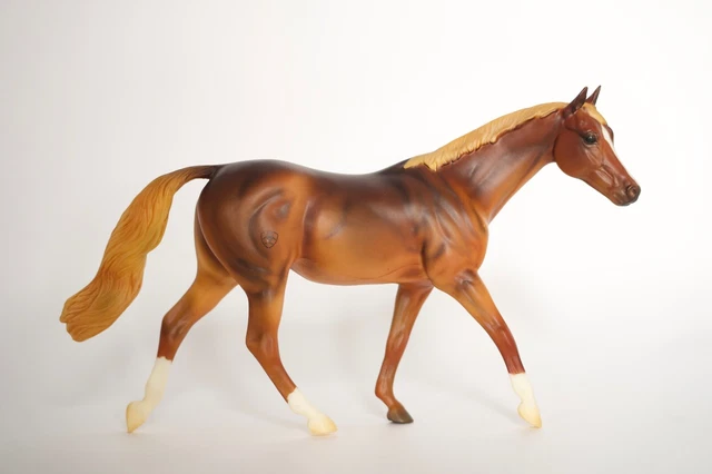 Breyer Ariat Produced From 2007-2008 Chestnut on the Warmblood Mare Ariat Brand