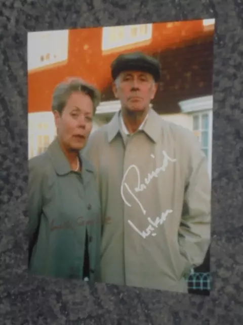 RICHARD WILSON  & ANNETTE CROSBIE- ONE FOOT IN THE GRAVE- 10x8  PHOTO  SIGNED. 9