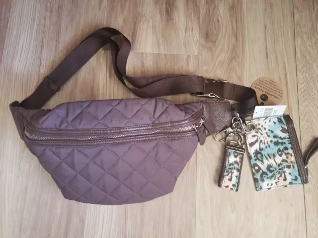 Samantha Brown To-Go Classic Quilted Waist Belt Bag RFID Zip Pouch & Key Fob NWT