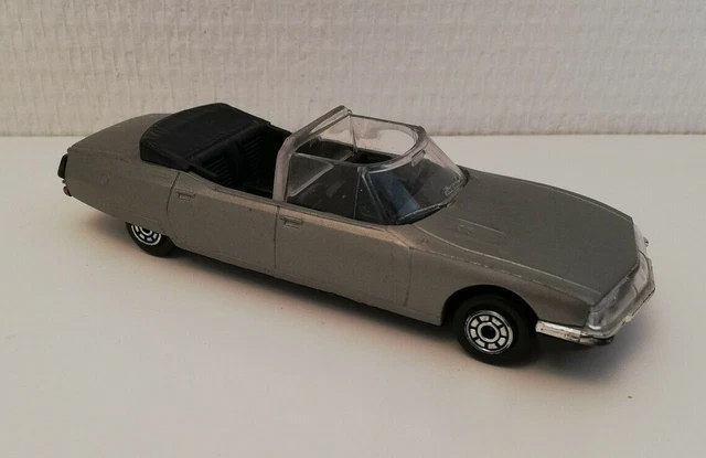 Miniature NOREV 1/43 – Citroën DS21 Rouge – Modèle N806