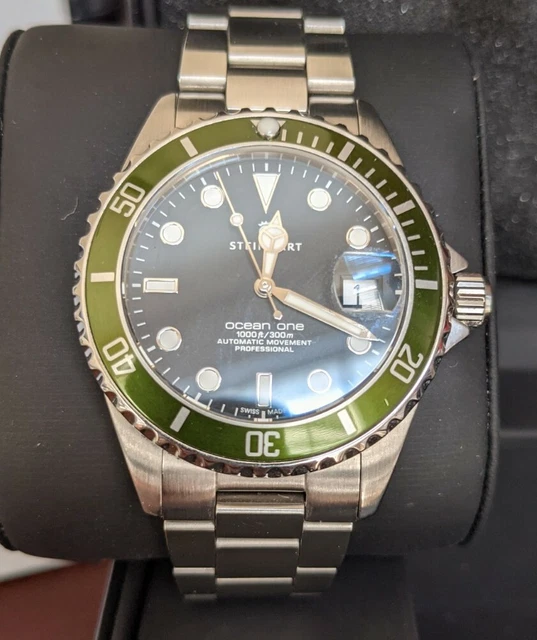 STEINHART OCEAN ONE 39 Green Bezel Black Dial Automatic Kermit