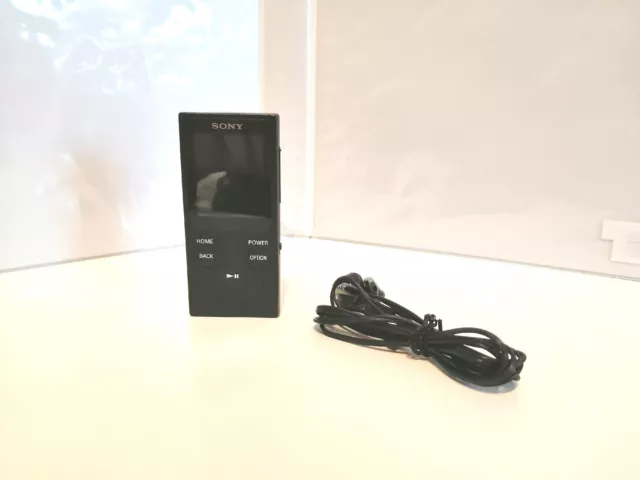 SONY Walkman NW-E393 Colore Black - Originale SONY - Capacità 4 GB