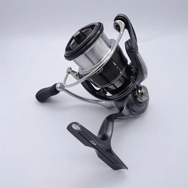 リール DAIWA 24LUVIAS LT2500S Daiwa 24 Luvias LT2500S-XH Shipping from Japan New | eBay