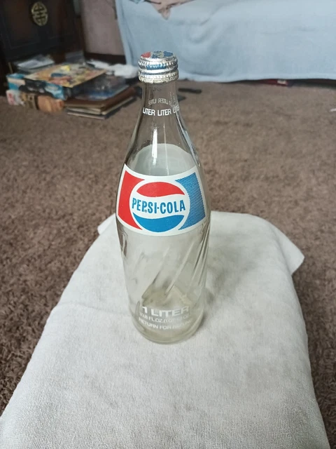 Vintage 1978 Pepsi Cola Big 1 Liter Soda Bottle & Cap W/ Sign Logo Nice Acl! 🔥