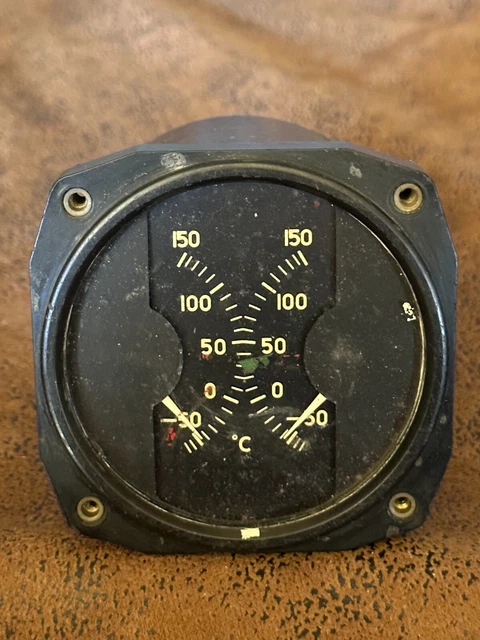 VTG  Aviation Elec Autolite Dual Air Temp Instrument Gauge AN 5795-6 10499-A