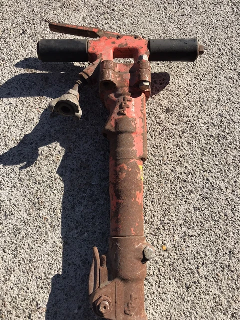 APT 30 Lbs Breaker