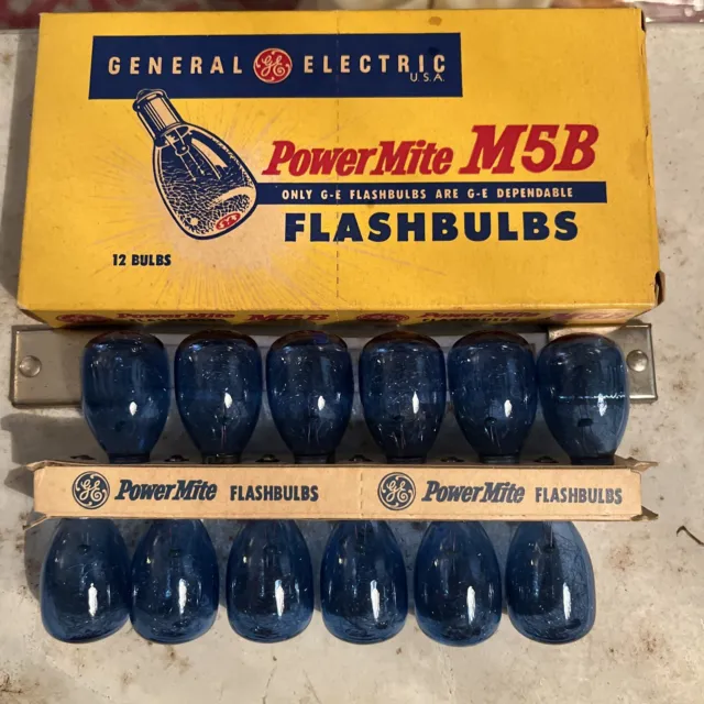 GENERAL ELECTRIC FLASHBULBS  Power Mite M5: 12 flash Bulbs BLUE