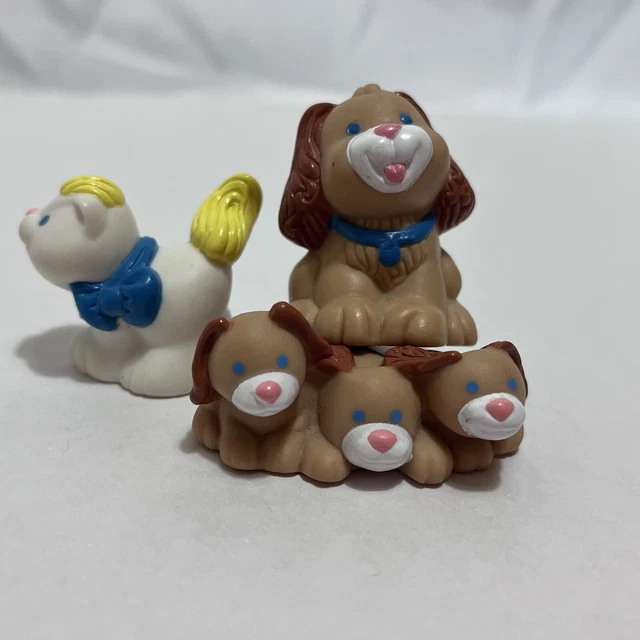 Fisher Price Loving Family Dream Dollhouse Pets Puppies Dog White Kitty Cat